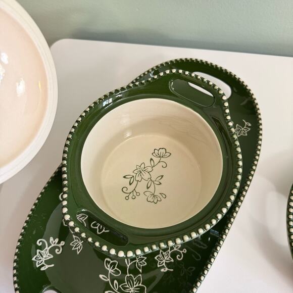 Temp-tations Green Floral Lace 4-Piece Serving Set Casserole & Platters - Picture 10 of 13